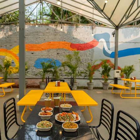 The Hosteller Lonavala, City Centre ภายนอก รูปภาพ